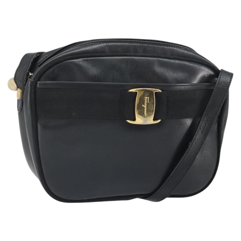 Salvatore Ferragamo Vara Bow camera Leather